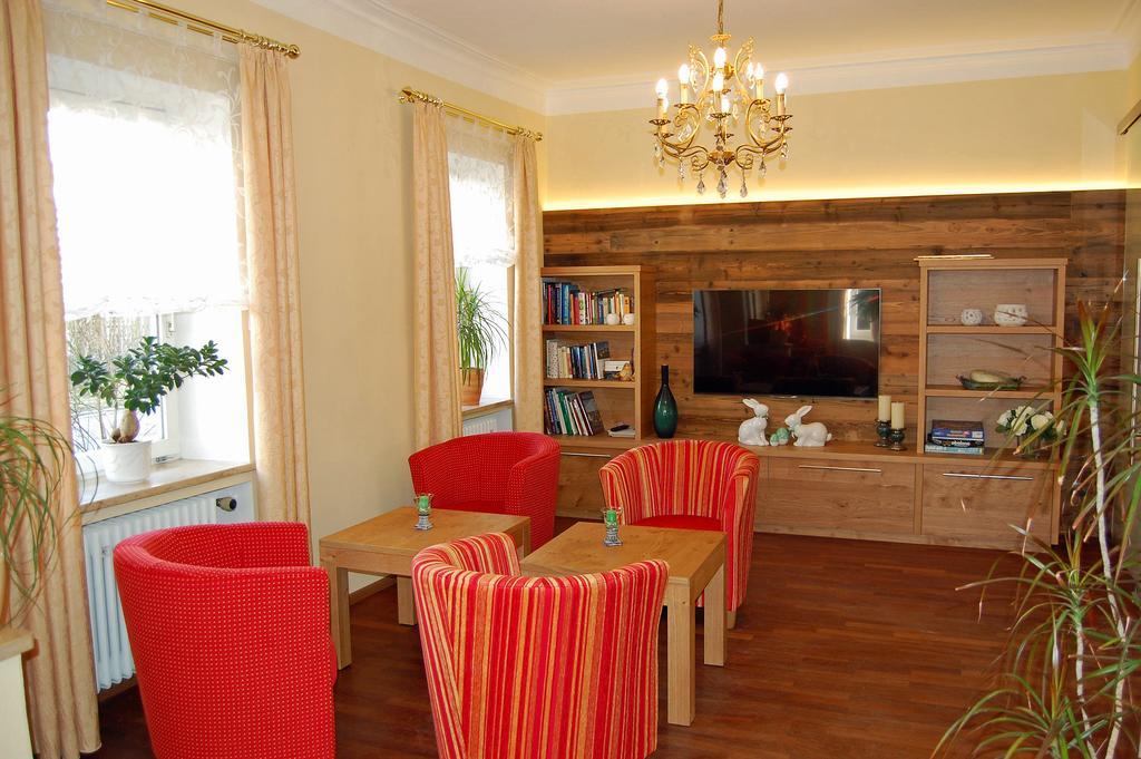 Hotel Marienhof บาดวือริสโฮเฟิน ภายนอก รูปภาพ