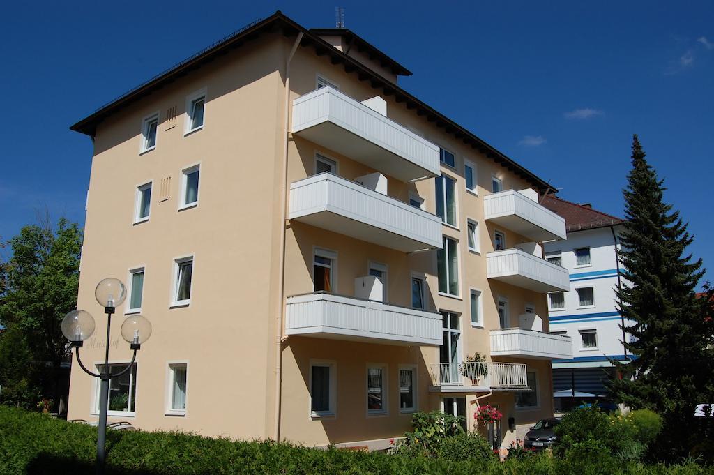 Hotel Marienhof บาดวือริสโฮเฟิน ภายนอก รูปภาพ